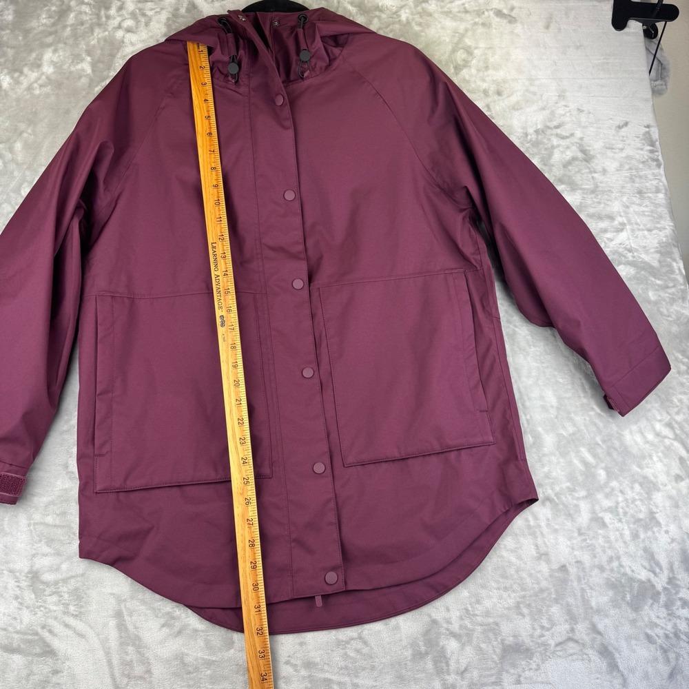 Quince Weatherproof Oversized Rain Jacket Womens Medium Barolo Burgundy (1423) - Picture 10 of 12